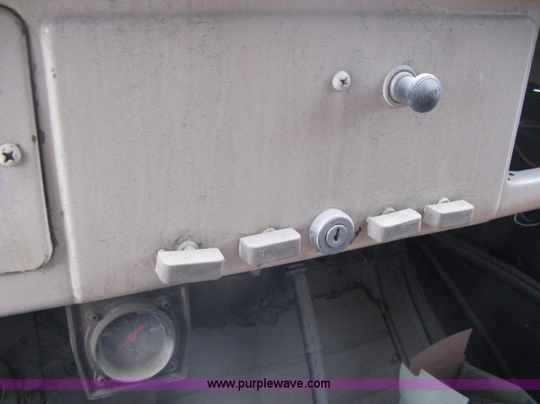 image for item A6162 1946 International K3-214 flatbed truck