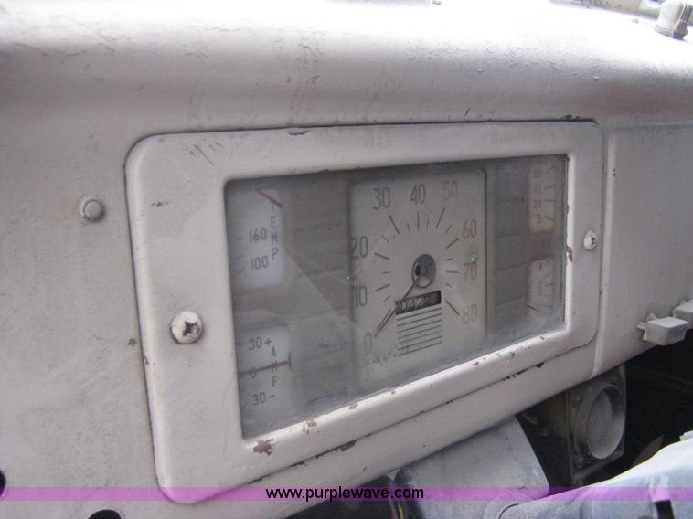 image for item A6162 1946 International K3-214 flatbed truck