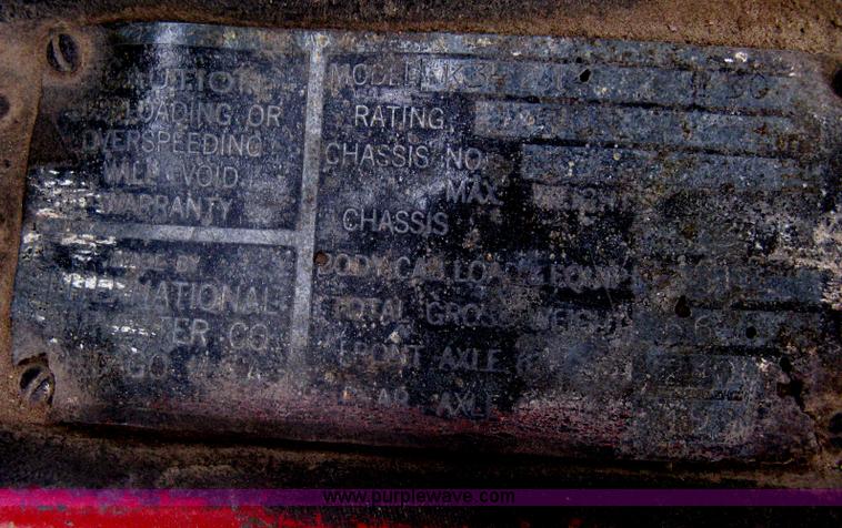 image for item A6162 1946 International K3-214 flatbed truck