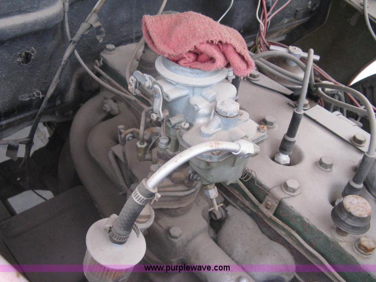 image for item A6162 1946 International K3-214 flatbed truck