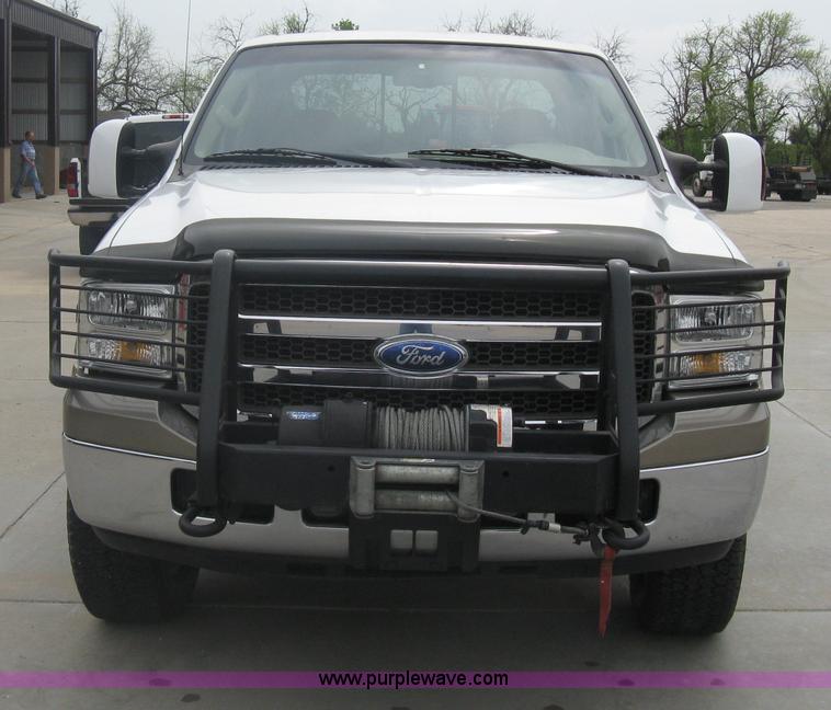 image for item A6182 2006 Ford F250 Lariat Super Duty King Ranch crew cab pickup truck