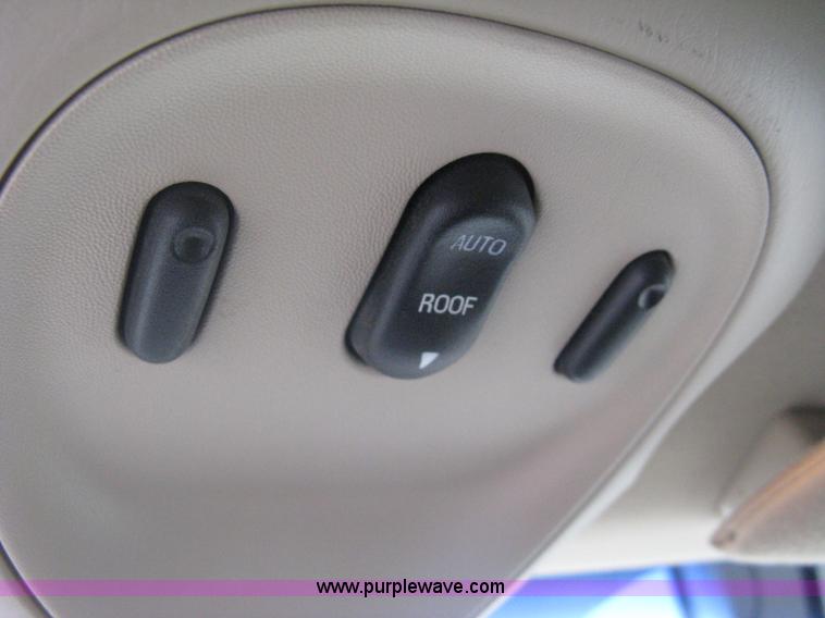 image for item A6182 2006 Ford F250 Lariat Super Duty King Ranch crew cab pickup truck