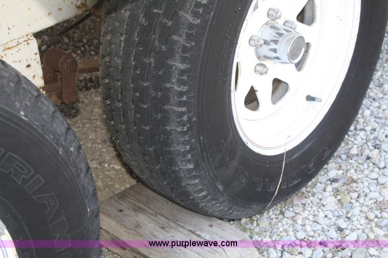 image for item A6604 1990 Nu-Wa Hitchhiker 25' fifth wheel camper