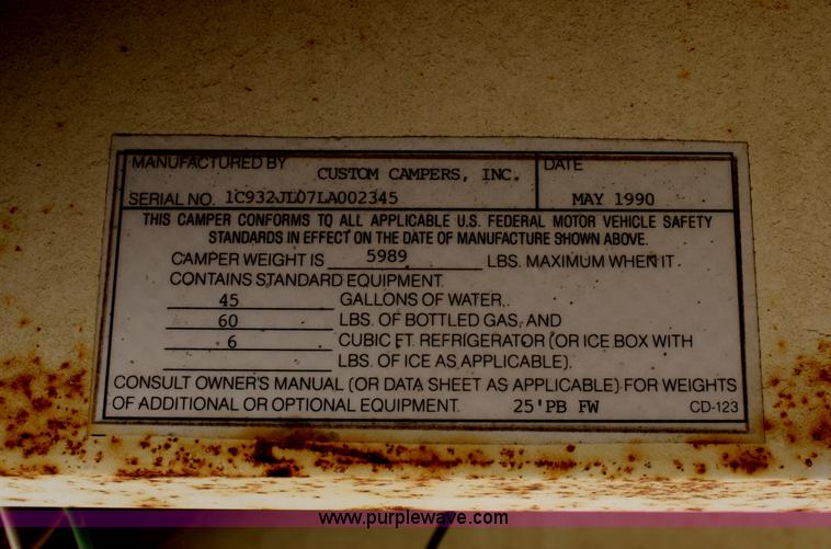 image for item A6604 1990 Nu-Wa Hitchhiker 25' fifth wheel camper