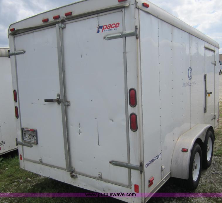 image for item B1115 2004 14' tandem axle trailer