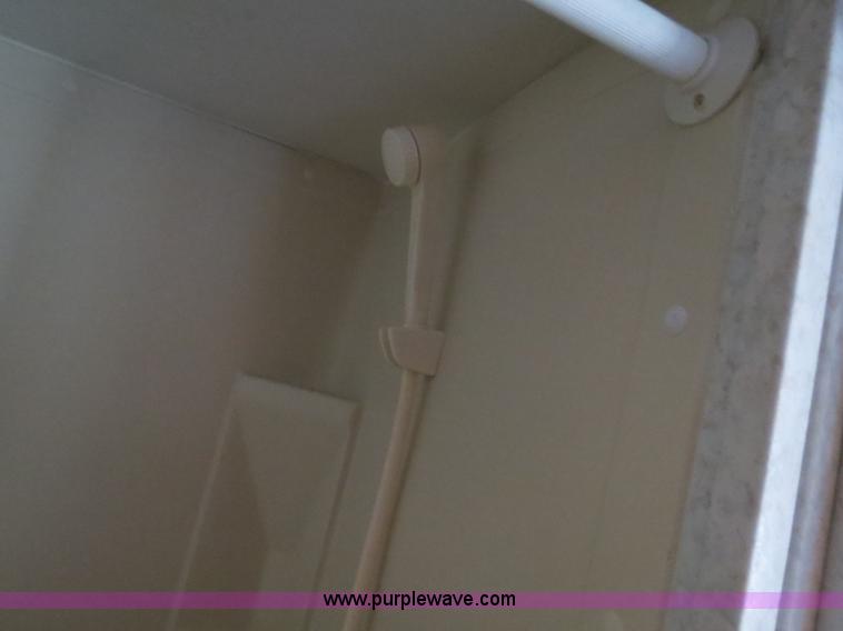 image for item B2278 2003 Fourwinds 31B-DSL 31' travel trailer