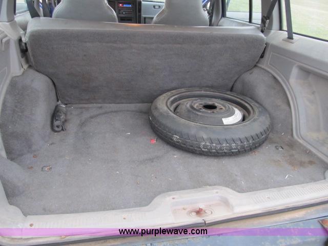 image for item B2649 1995 Jeep Cherokee Sport SUV