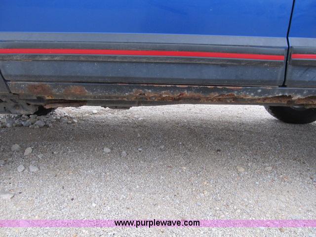 image for item B2649 1995 Jeep Cherokee Sport SUV