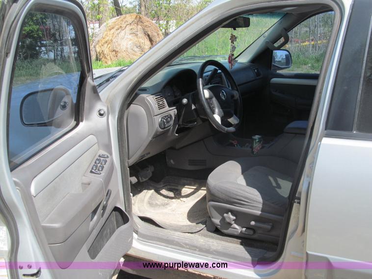 image for item B5125 2002 Mercury Mountaineer SUV