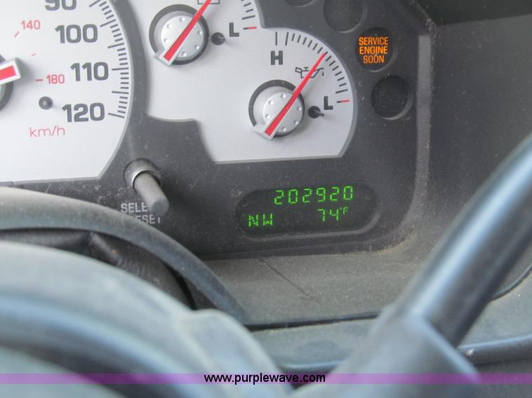 image for item B5125 2002 Mercury Mountaineer SUV