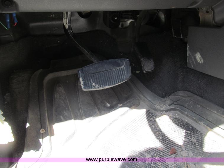 image for item B5125 2002 Mercury Mountaineer SUV