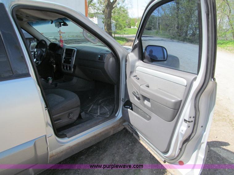 image for item B5125 2002 Mercury Mountaineer SUV