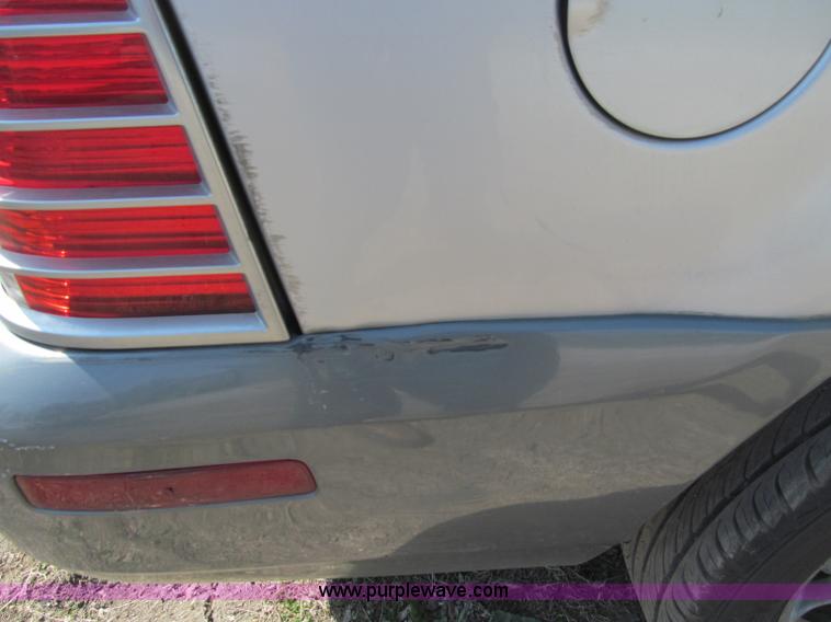 image for item B5125 2002 Mercury Mountaineer SUV