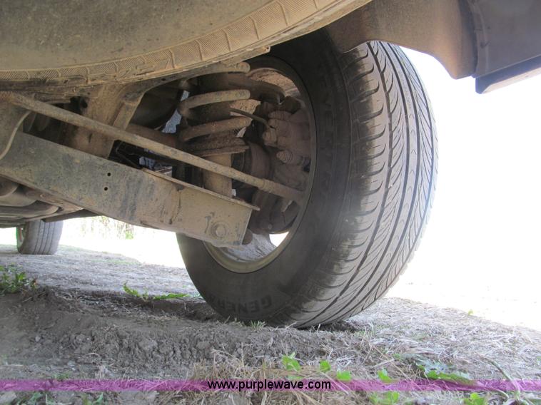 image for item B5125 2002 Mercury Mountaineer SUV