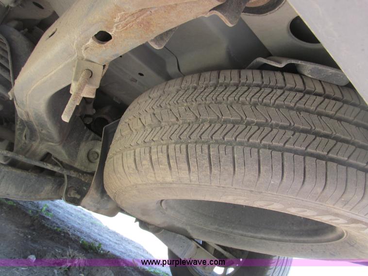 image for item B5125 2002 Mercury Mountaineer SUV