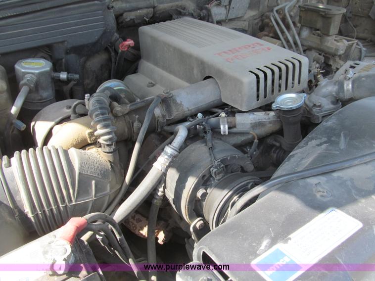 image for item B5127 1994 Chevrolet K3500 Silverado pickup truck