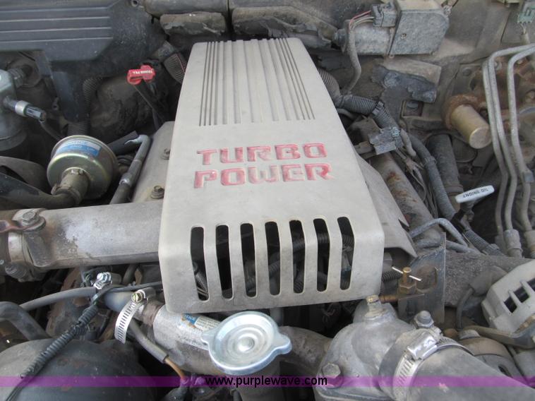 image for item B5127 1994 Chevrolet K3500 Silverado pickup truck