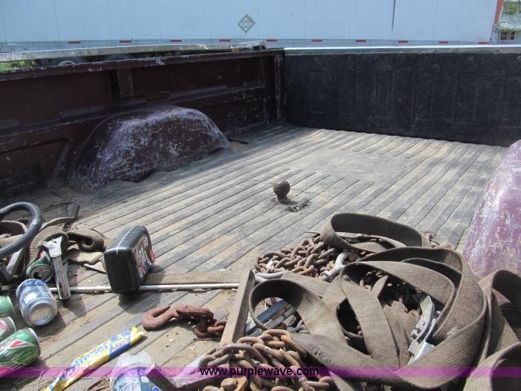 image for item B5127 1994 Chevrolet K3500 Silverado pickup truck