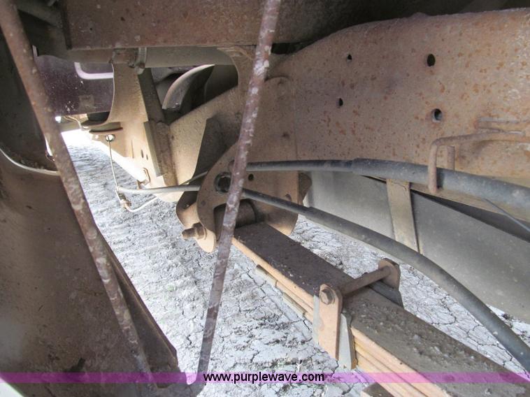 image for item B5127 1994 Chevrolet K3500 Silverado pickup truck