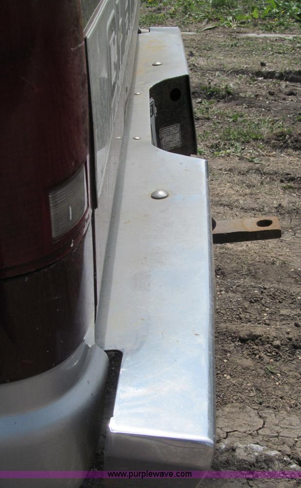 image for item B5127 1994 Chevrolet K3500 Silverado pickup truck