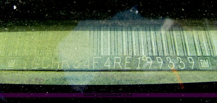 image for item B5127 1994 Chevrolet K3500 Silverado pickup truck