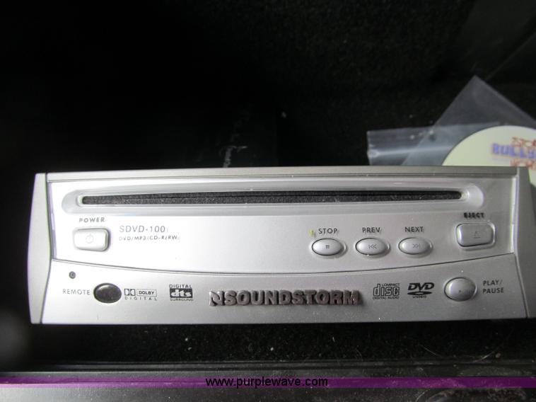 image for item B5128 1993 Chevrolet Suburban C1500 SUV