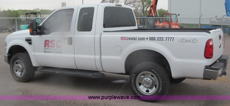 image for item B5129 2008 Ford F250 XLT Super Duty SuperCab pickup truck