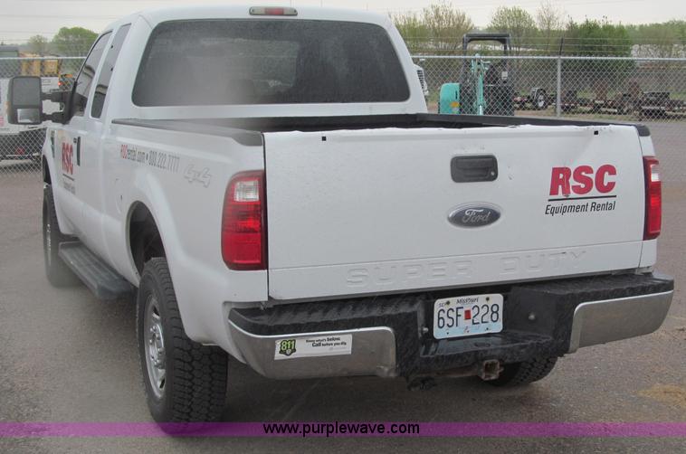 image for item B5129 2008 Ford F250 XLT Super Duty SuperCab pickup truck