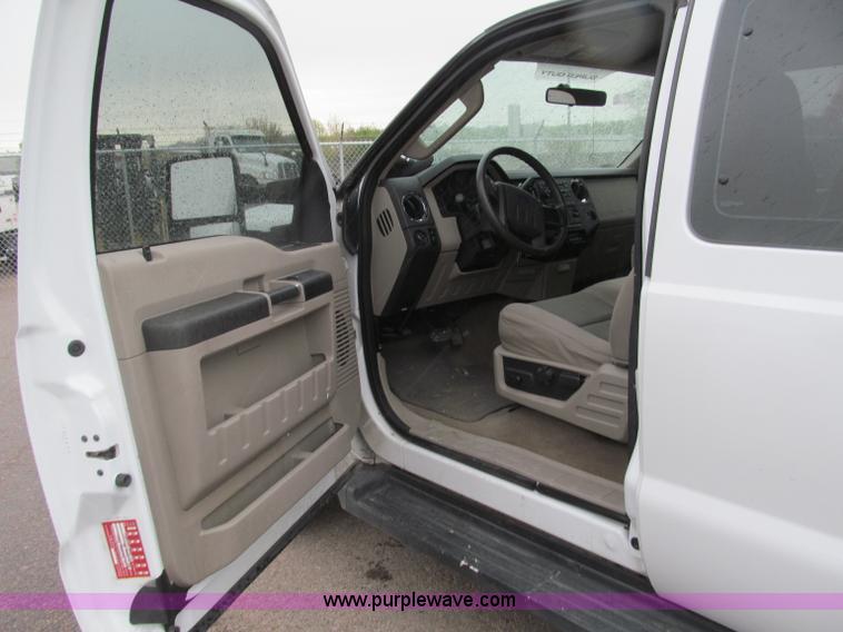 image for item B5129 2008 Ford F250 XLT Super Duty SuperCab pickup truck