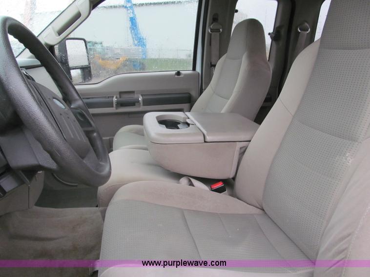 image for item B5129 2008 Ford F250 XLT Super Duty SuperCab pickup truck