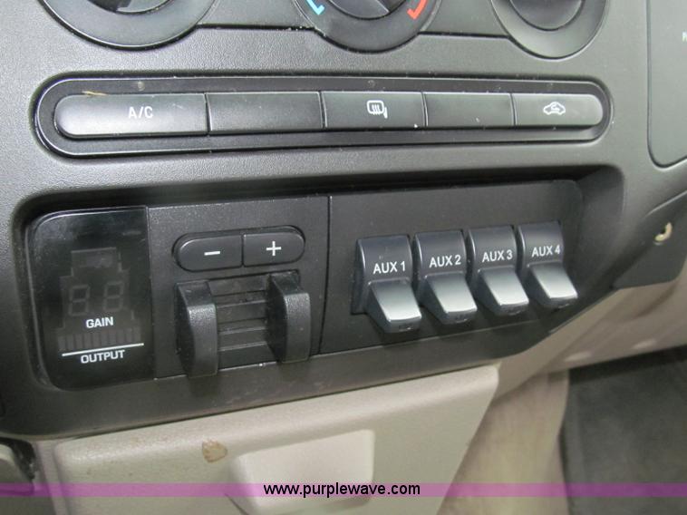 image for item B5129 2008 Ford F250 XLT Super Duty SuperCab pickup truck