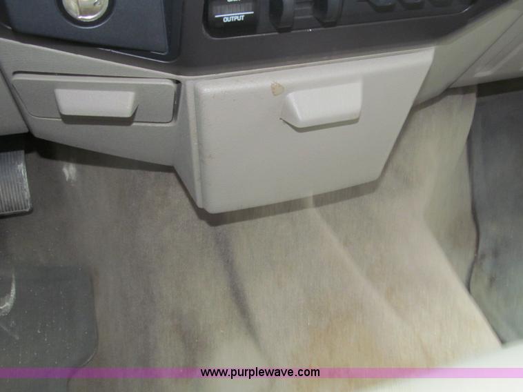 image for item B5129 2008 Ford F250 XLT Super Duty SuperCab pickup truck