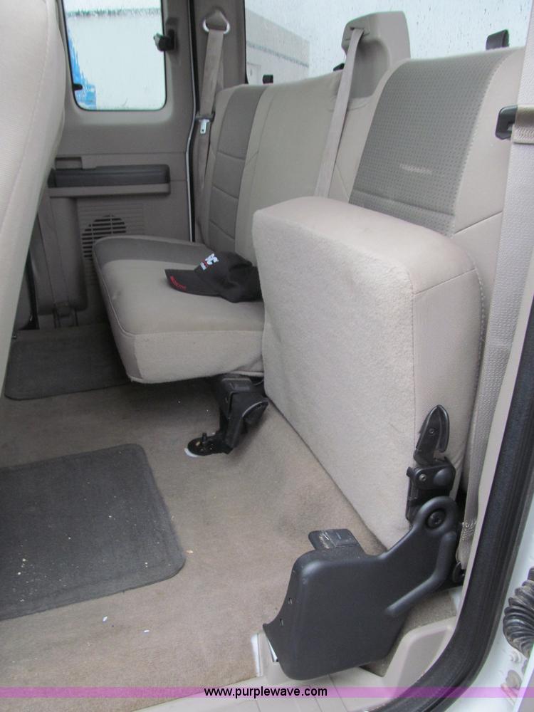 image for item B5129 2008 Ford F250 XLT Super Duty SuperCab pickup truck