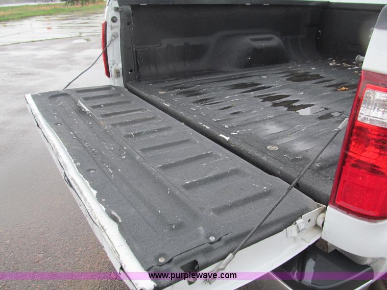 image for item B5129 2008 Ford F250 XLT Super Duty SuperCab pickup truck