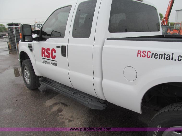 image for item B5129 2008 Ford F250 XLT Super Duty SuperCab pickup truck