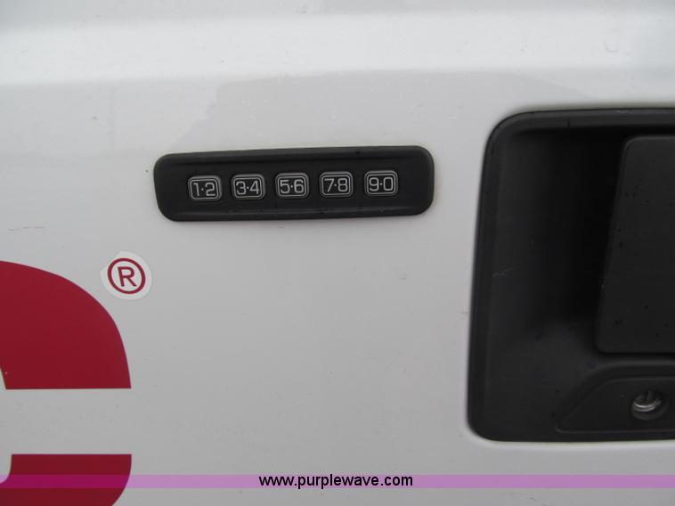 image for item B5129 2008 Ford F250 XLT Super Duty SuperCab pickup truck