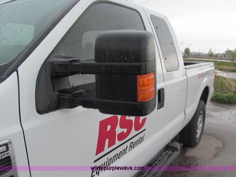 image for item B5129 2008 Ford F250 XLT Super Duty SuperCab pickup truck