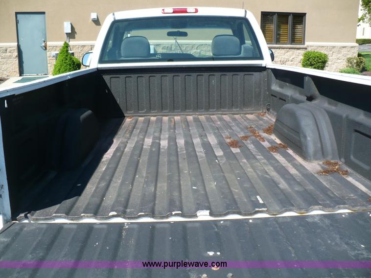 image for item B6316 2000 Chevrolet Silverado K2500 LS pickup truck