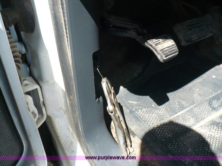 image for item B6316 2000 Chevrolet Silverado K2500 LS pickup truck