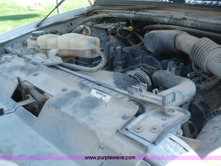 image for item B6317 2000 Ford F250 XLT Super Duty pickup truck