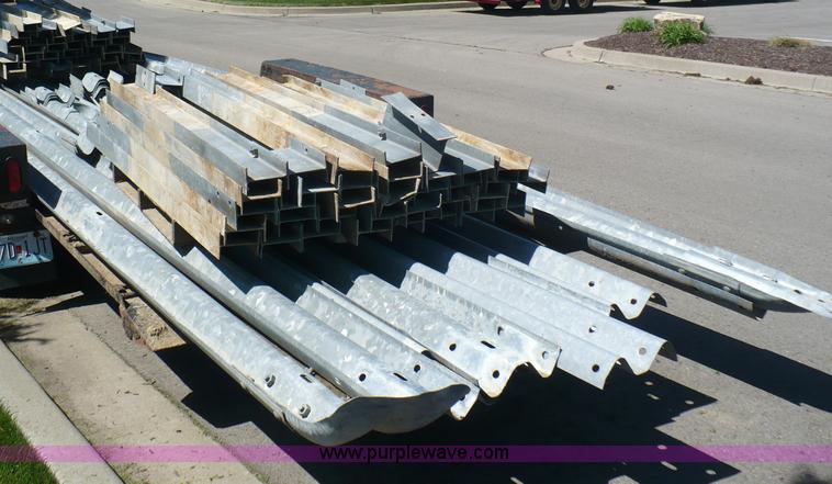 image for item B6320 Galvanized steel guard rail