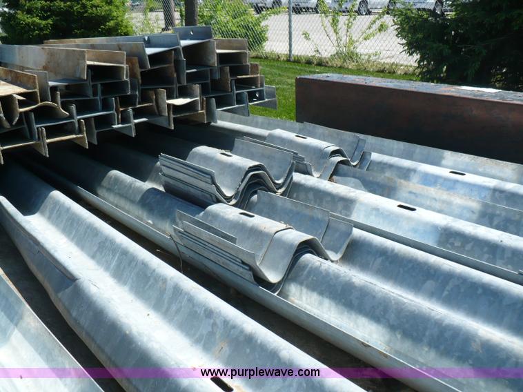 image for item B6320 Galvanized steel guard rail