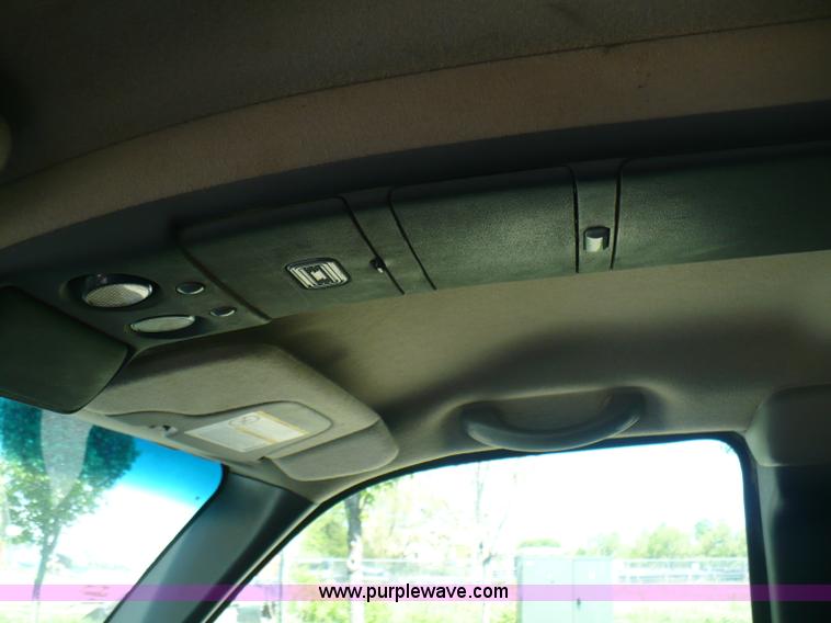 image for item B6321 2001 Chevrolet Silverado K1500 Z71 Off Road extended cab pickup truck