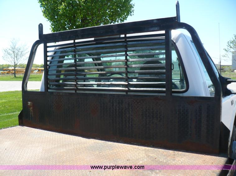 image for item B6323 1999 Ford F350 XLT Super Duty flatbed pickup truck