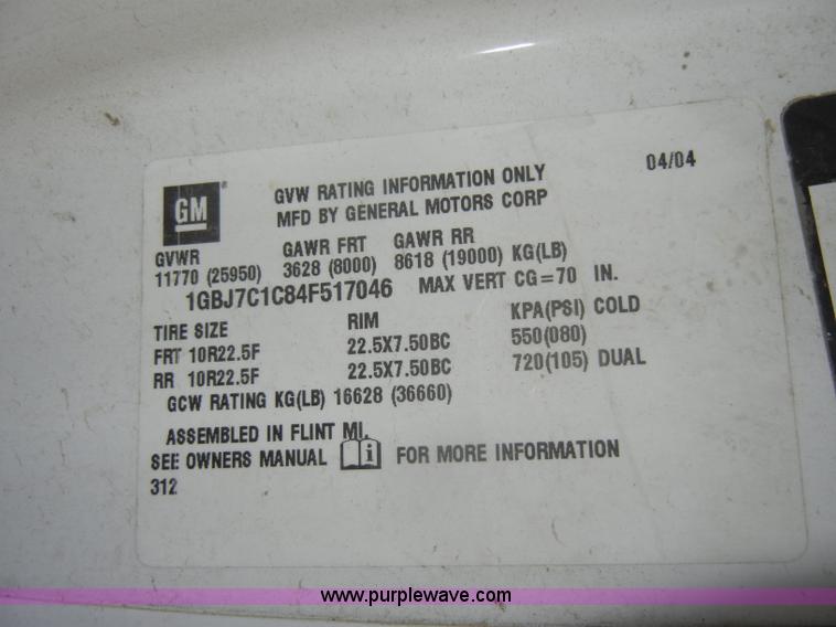 image for item C4264 2004 Chevrolet C7500 insulation truck