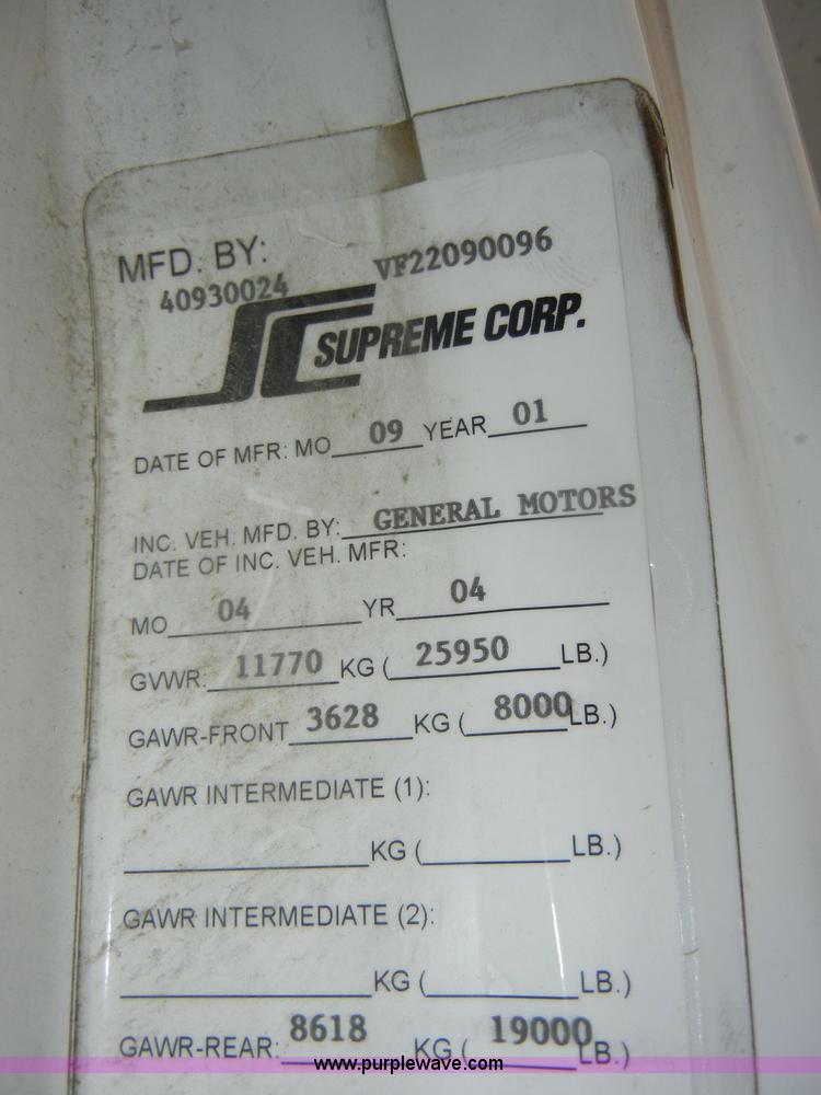 image for item C4264 2004 Chevrolet C7500 insulation truck