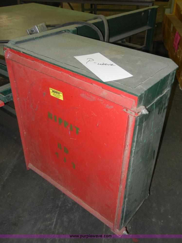 image for item C4271 Rippit pallet dismantler unit