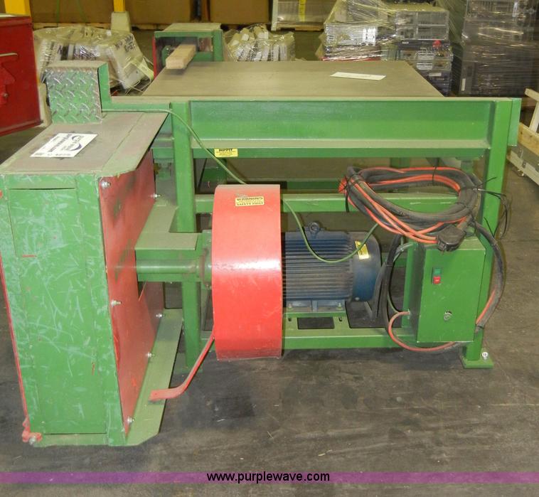 image for item C4275 Rippit pallet dismantler unit