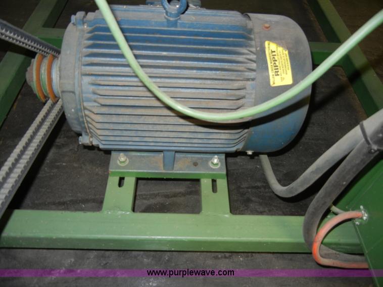 image for item C4275 Rippit pallet dismantler unit