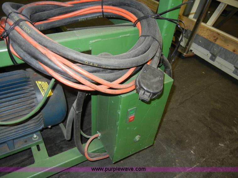 image for item C4275 Rippit pallet dismantler unit